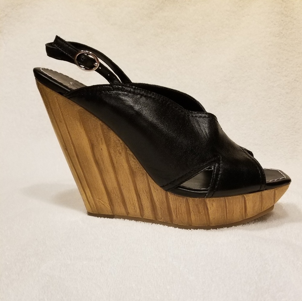 NIB Jessica Simpson "Ashlee" Slingback Wedge